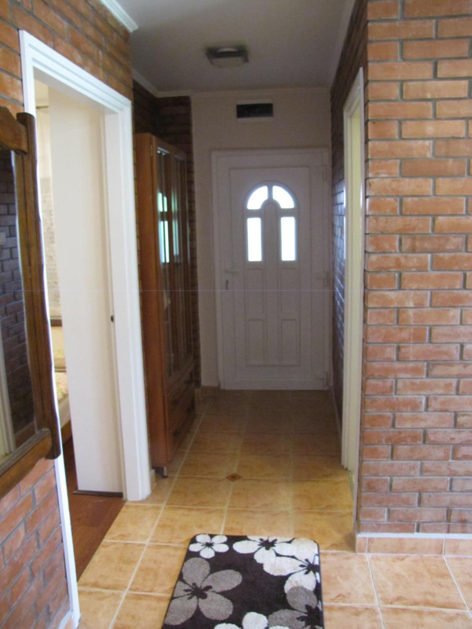 Gyoengyhaz Nyaralo Villa Gyomaendrőd Exterior foto